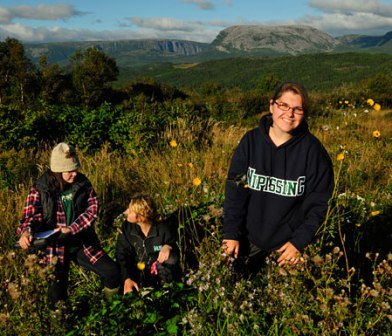 Kerri Moreau, Sara Laplante and Emily Gray
